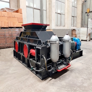 中型制砂機-液壓對輥制砂機設備發貨圖片