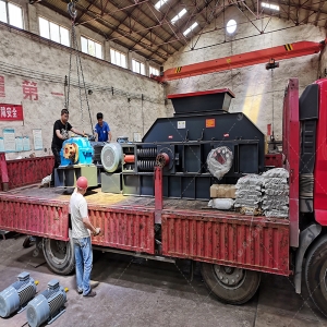 破碎設備1000x700彈簧式對輥破碎機發(fā)貨圖片