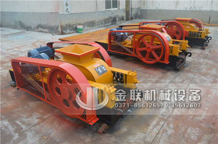 硫磺粉碎機由哪些結(jié)構(gòu)組成，都用于哪些行業(yè)？