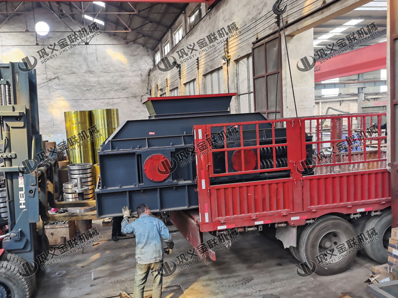 購買兩輥破碎機(jī)哪個(gè)廠家好，質(zhì)量怎樣？