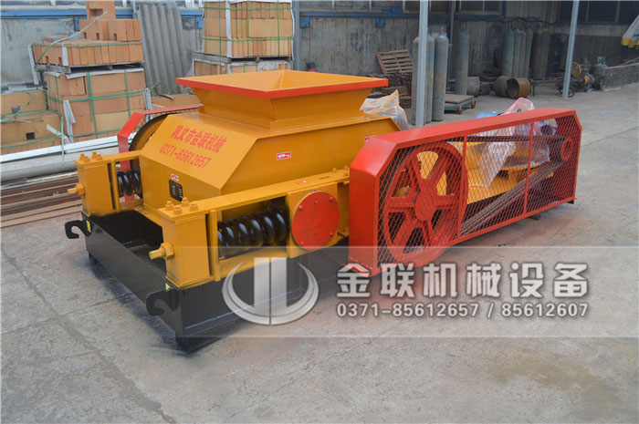 雙齒輥破碎機(jī)有哪些特點(diǎn)，都有哪些用途？