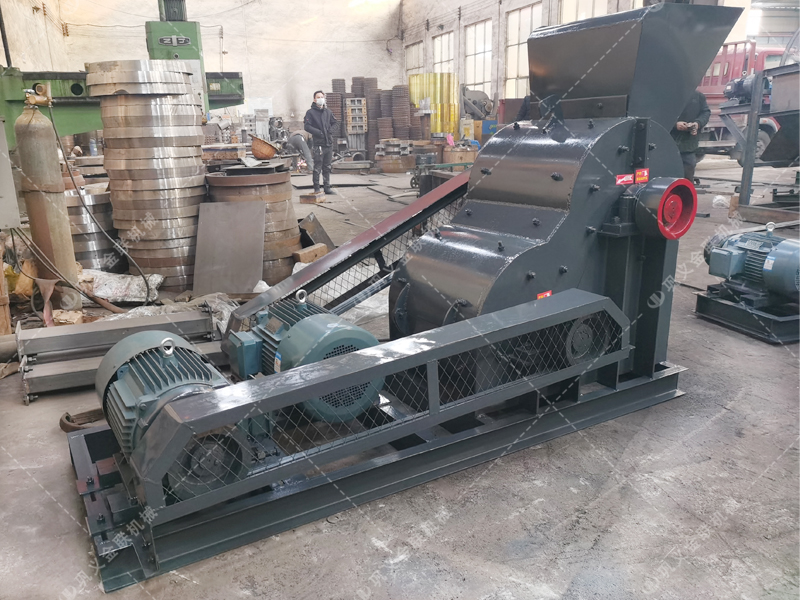 小型雙級破碎機(jī)發(fā)貨圖片_發(fā)往安徽黃山_粉碎污泥