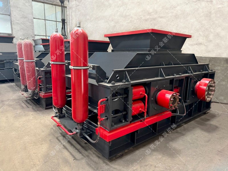 液壓對輥制砂機(jī):產(chǎn)量提升的關(guān)鍵技術(shù)是什么? 液壓對輥制砂機(jī):產(chǎn)量提升的關(guān)鍵技術(shù)是什么?