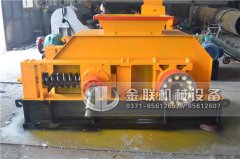 怎么來調(diào)節(jié)風化砂制砂機的出料粒度？